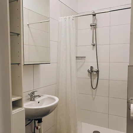 Neuwertiges Apartment: Glasfaser-wlan Und Privatparkplatz * Freiberg am Neckar