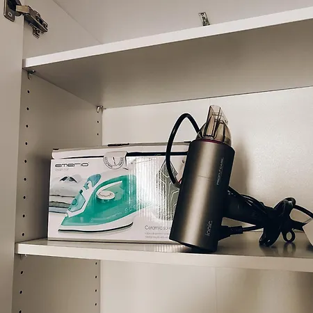 Neuwertiges Mit Schnellem Wlan, Netflix, Glasfaser, Kostenlose Privatparkplatz Auch Für Transporter Geeignet R8 Apartment Freiberg am Neckar