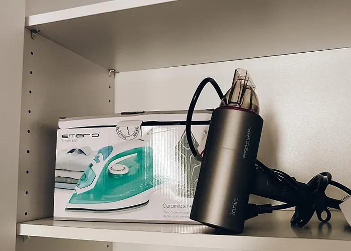 Neuwertiges Mit Schnellem Wlan, Netflix, Glasfaser, Kostenlose Privatparkplatz Auch Fuer Transporter Geeignet R8 Appartamento Freiberg am Neckar