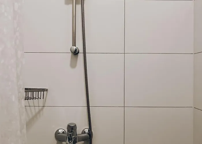 Appartamento Neuwertiges Mit Schnellem Wlan, Netflix, Glasfaser, Kostenlose Privatparkplatz Auch Fuer Transporter Geeignet R8 *