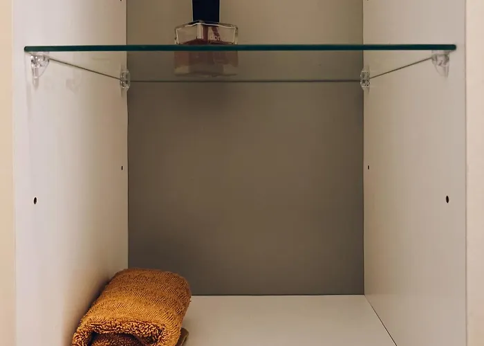 Neuwertiges Mit Schnellem Wlan, Netflix, Glasfaser, Kostenlose Privatparkplatz Auch Fuer Transporter Geeignet R8 Appartamento Freiberg am Neckar